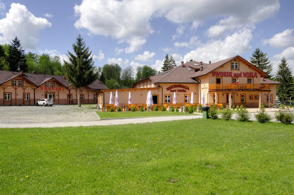 Dworek Nad Wisla Bed and Breakfast Buitenkant foto